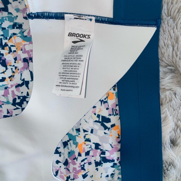 Brooks Teal & Multi-Color High-Neck Sports Bra - Picture 5 of 6